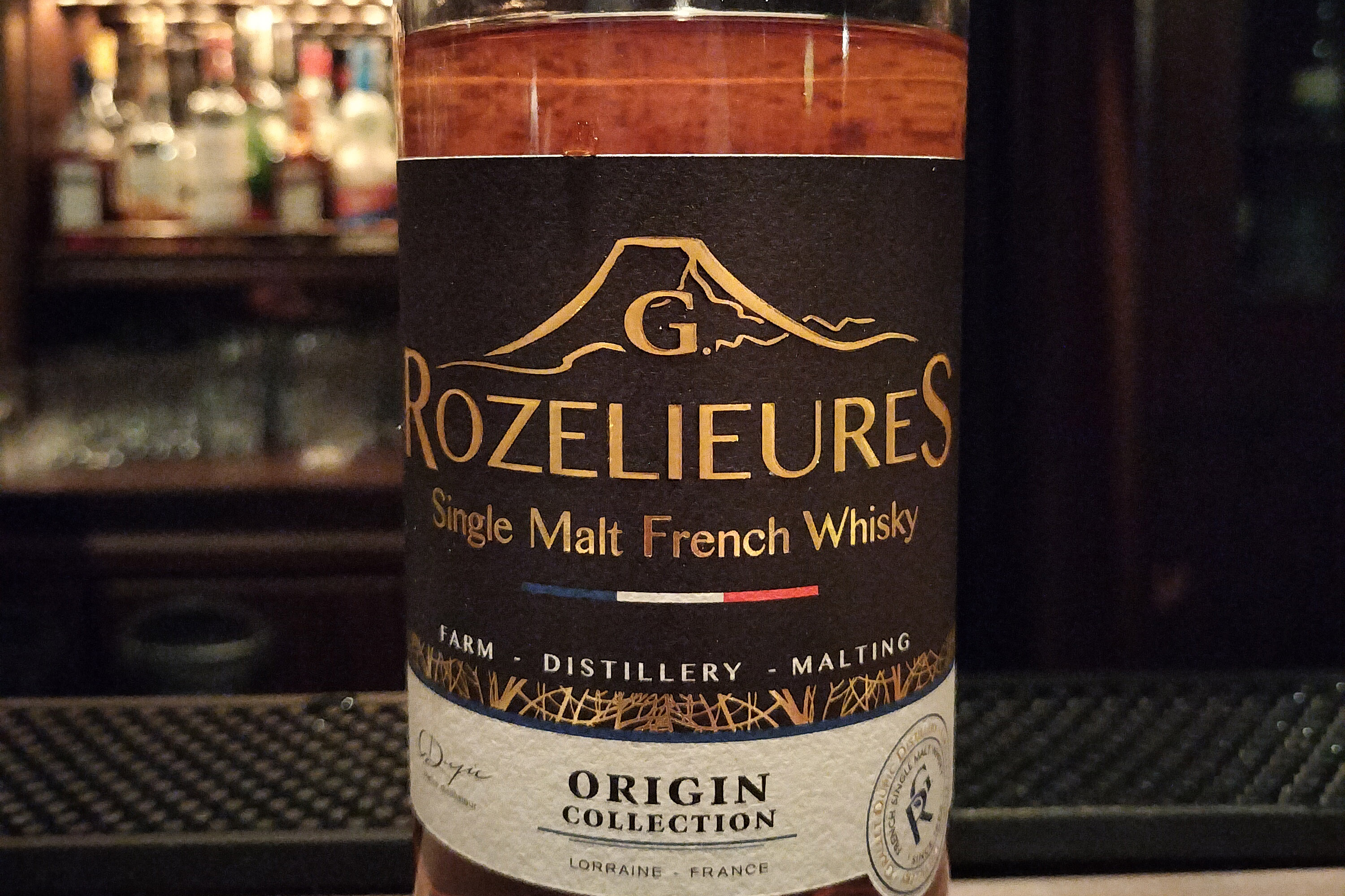 【ウイスキー入荷のご案内】フランスの風土が育んだ、シングルモルトの深遠なる「ロゼリュール オリジナル」