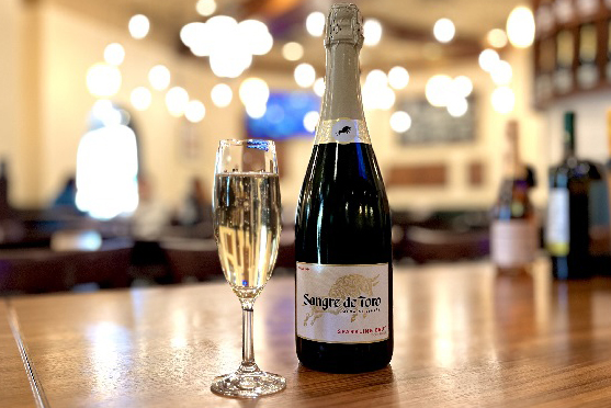 【おすすめ】クリスマスに寄り添うスパークリングワイン