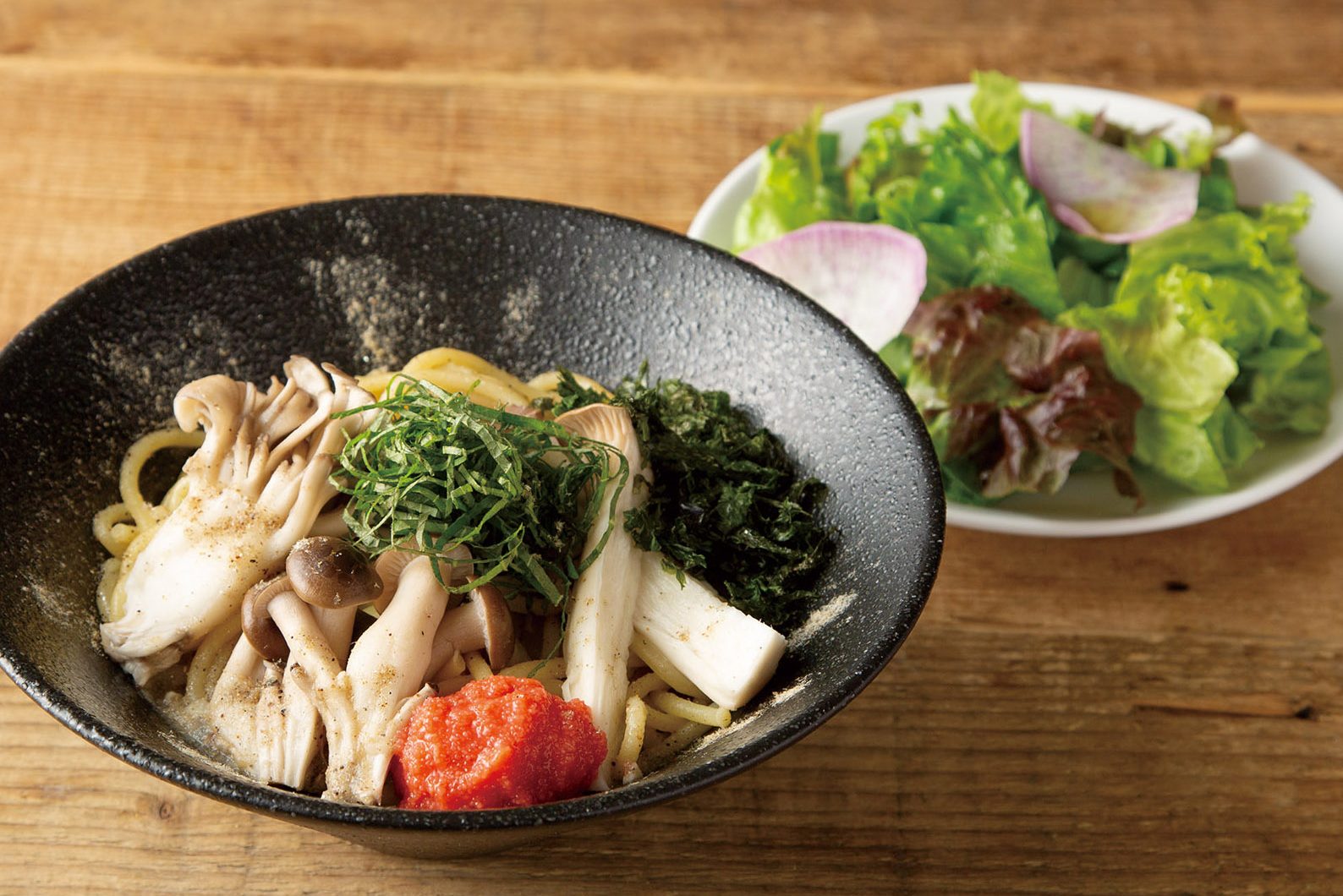 【NEW】香り豊かな秋の一皿――明太子ときのこの煮干しパスタ