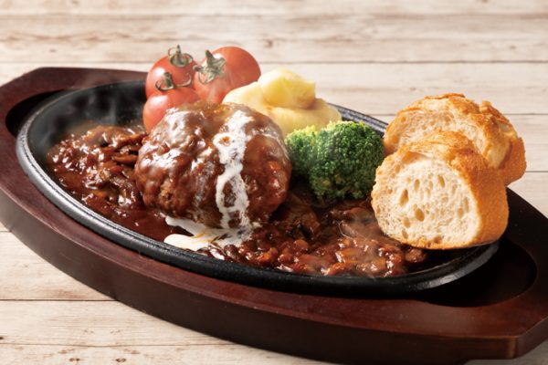 【新メニュー】FOOD ＆ 土日限定LUNCHを一新いたしました！